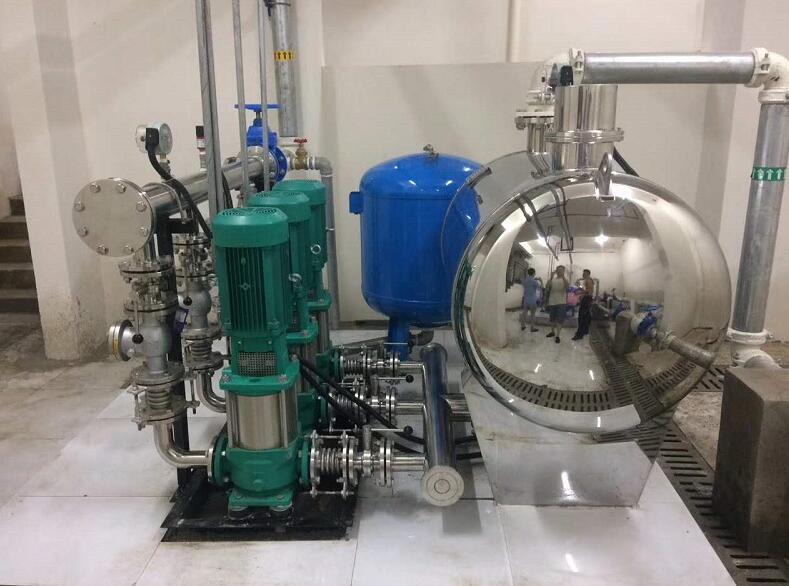 �㉺��ˮ�O������x�ͣ�