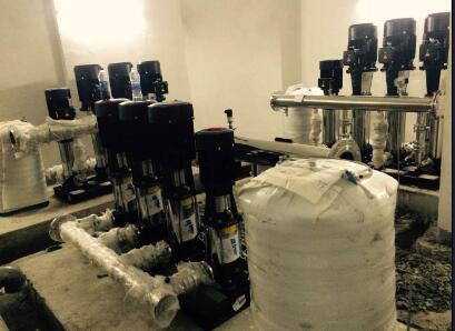 �r��׃�l�ԁ�ˮ��ˮ�O��